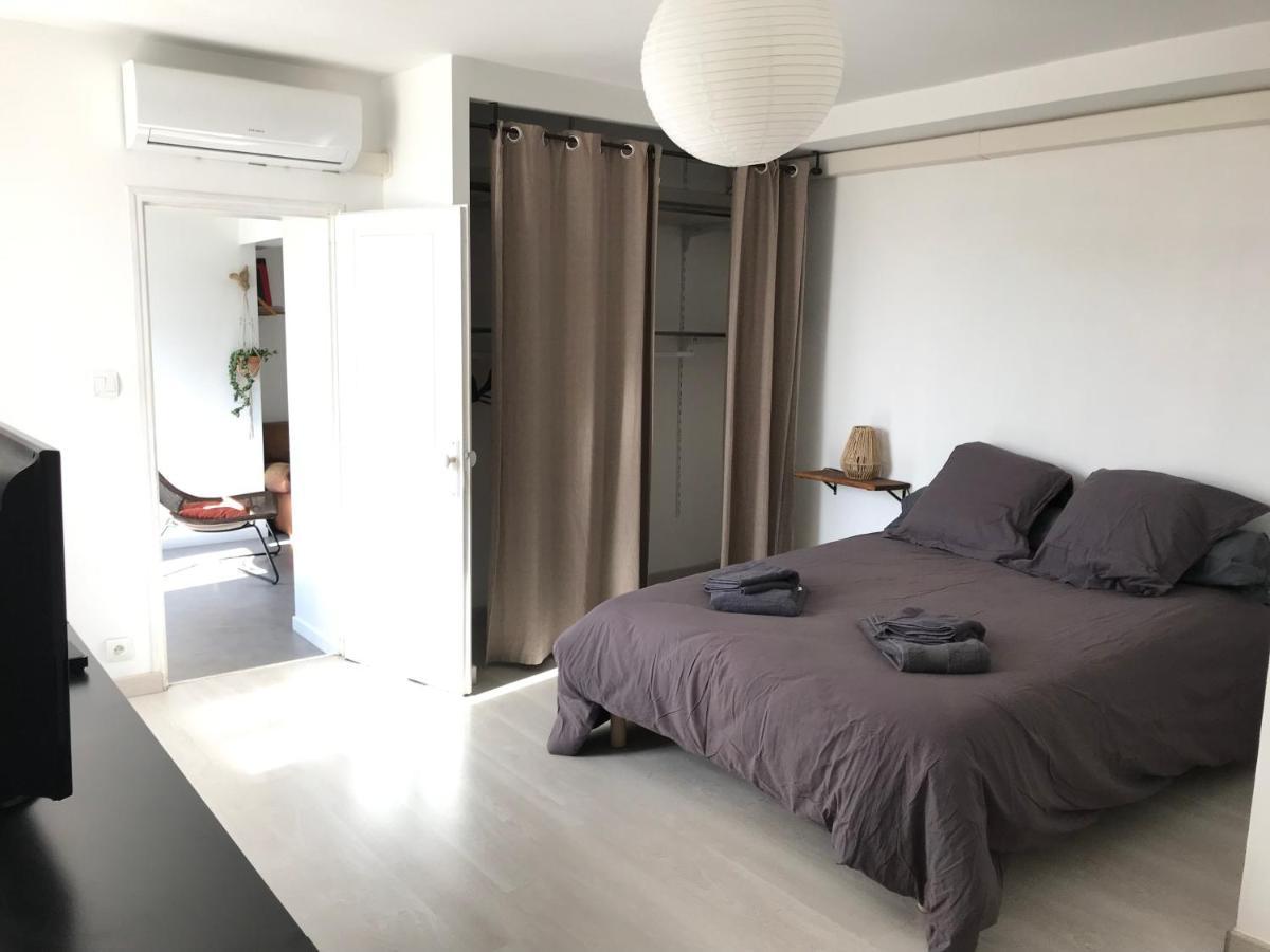 Appartement Climatise Avec Terrasse Carcassonne Ngoại thất bức ảnh